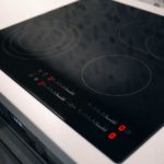 How To Choose Between a Gas and Electric Stove