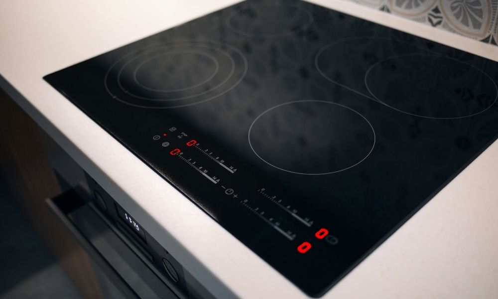 How To Choose Between a Gas and Electric Stove