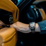 5 Benefits of Purchasing a Luxury Vehicle