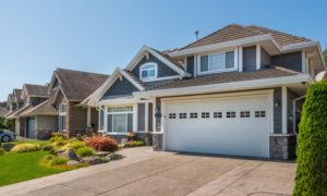 Ways Your Front Entrance Can Increase Curb Appeal